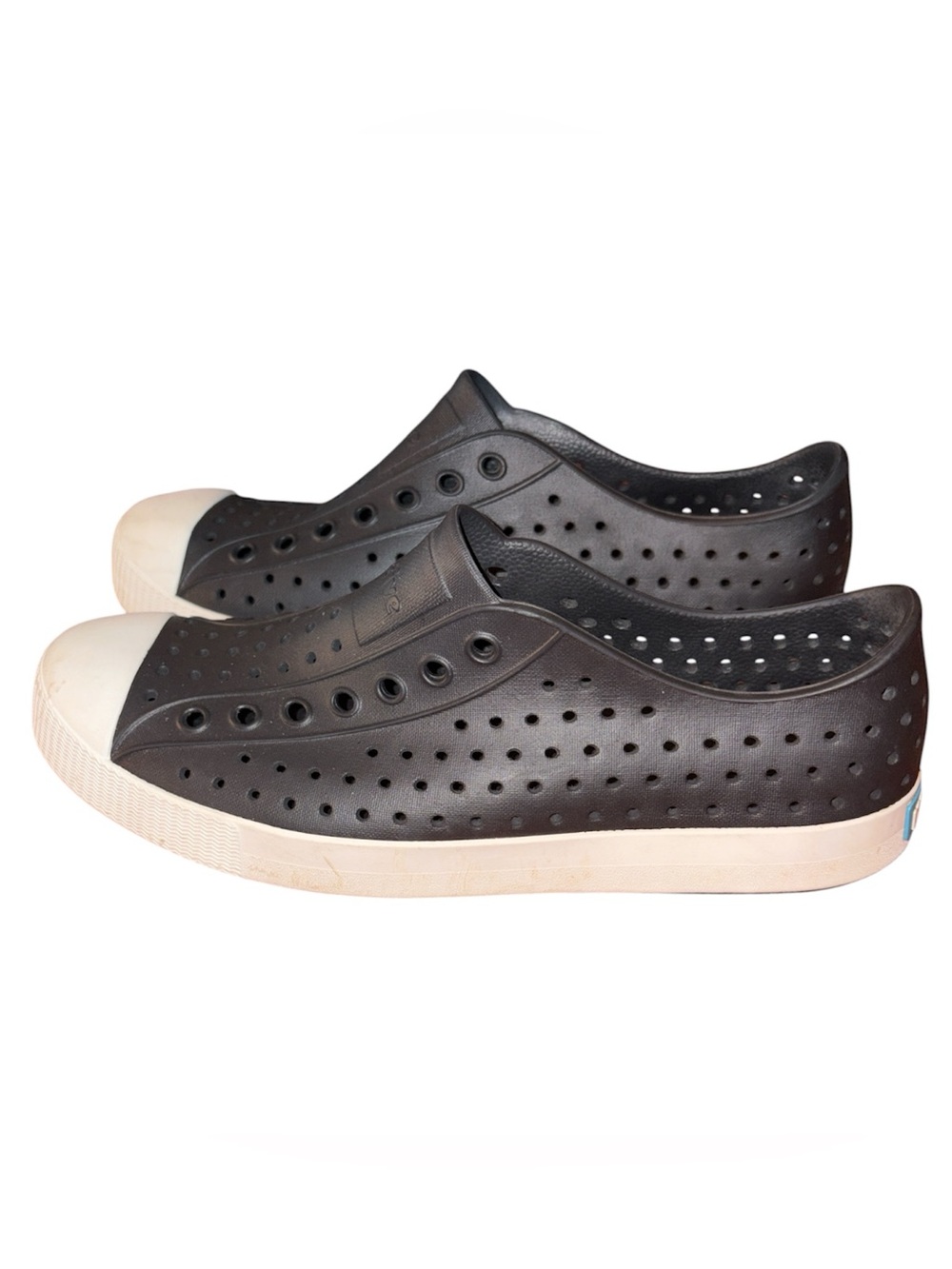 Native Shoes Jefferson style Black Adult Size Men's 9 or Women's 11